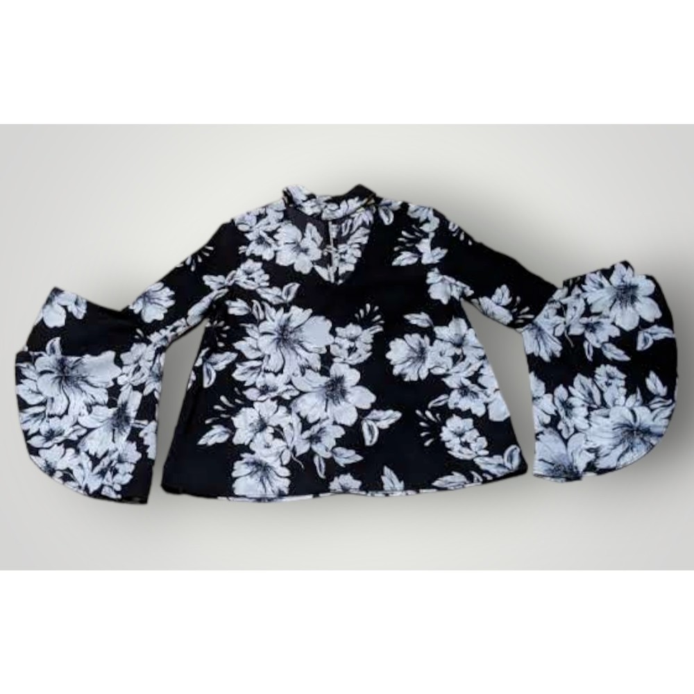 Gianni Bini Women's XS Floral Key Hole 3/4 Bell Sleeve Top